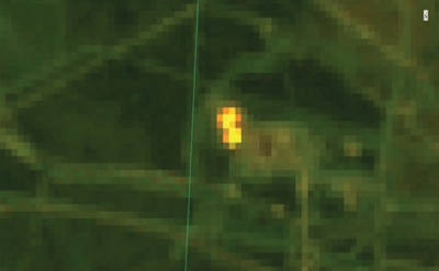 Рис. 2. Горение факельной установки на Варьеганском лицензионном участке (синтез каналов 7-6-4 Landsat-8 дата съёмки 29.09.2014г.)